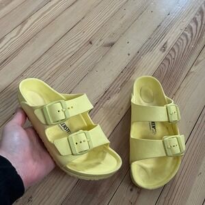 Birkenstock Arizona EVA Sandals Kids Size 33 US 2 Yellow slipon Waterproof Slide